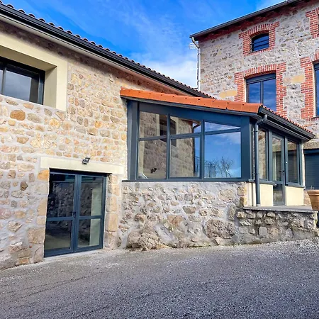 Des Ollieres Tatil Evi *