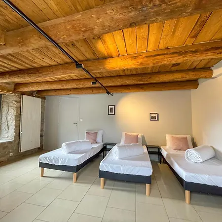 Des Ollieres Tatil Evi *